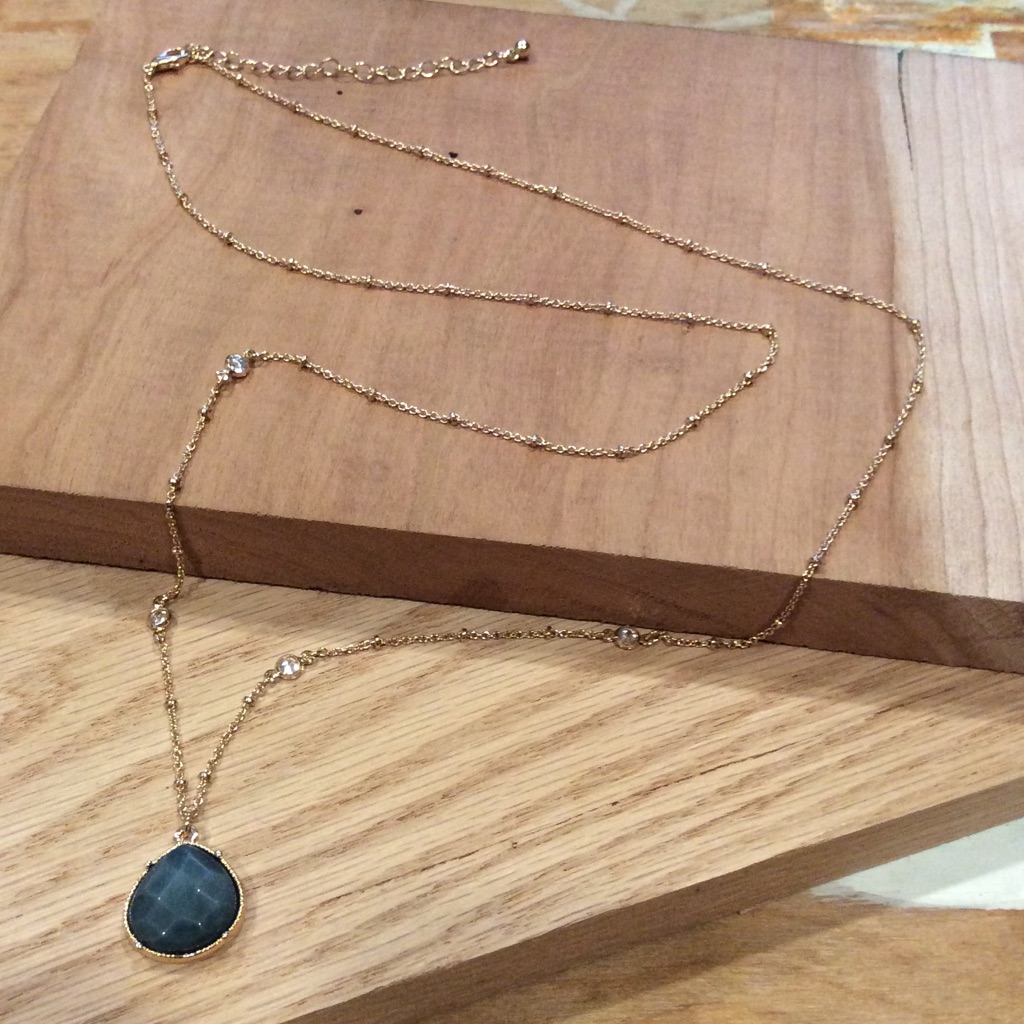 Bay To Baubles Teardrop Pendant Necklace